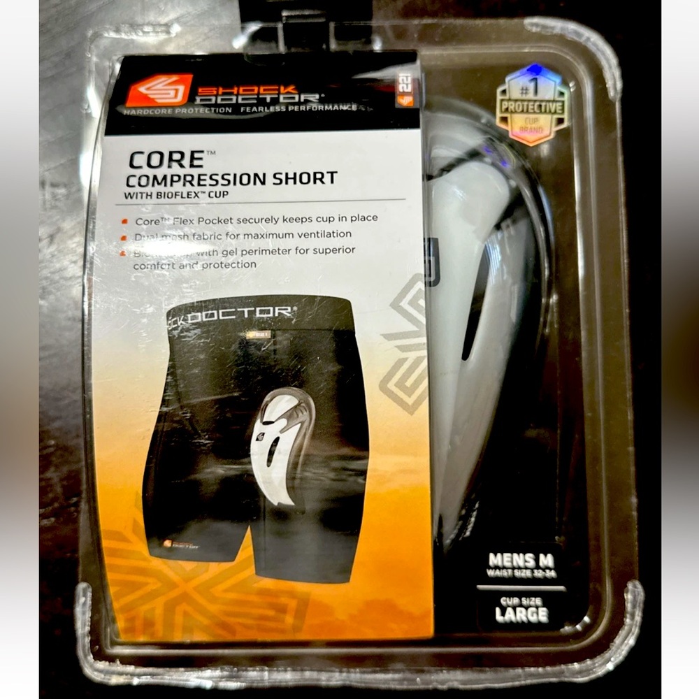 NIP Shock Doctor Core Compression Shorts With Bio-Flex Cup M-Short L-Cup Sports